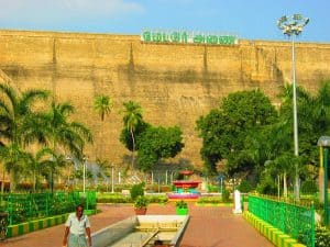 Mettur Dam - Source (Wikipedia)